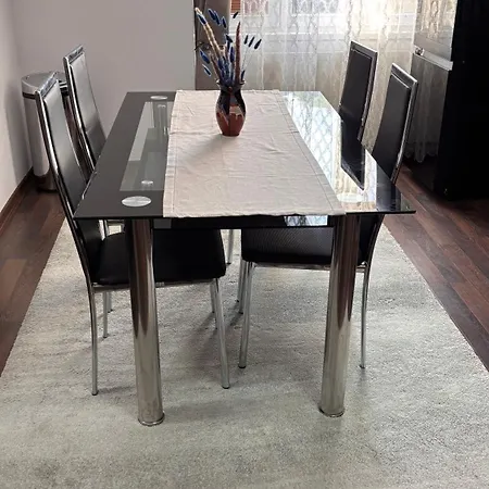 Elegant Escape Vi - Centre & Free Parking